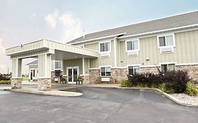 Crossings Inn And Suites Perham Mn